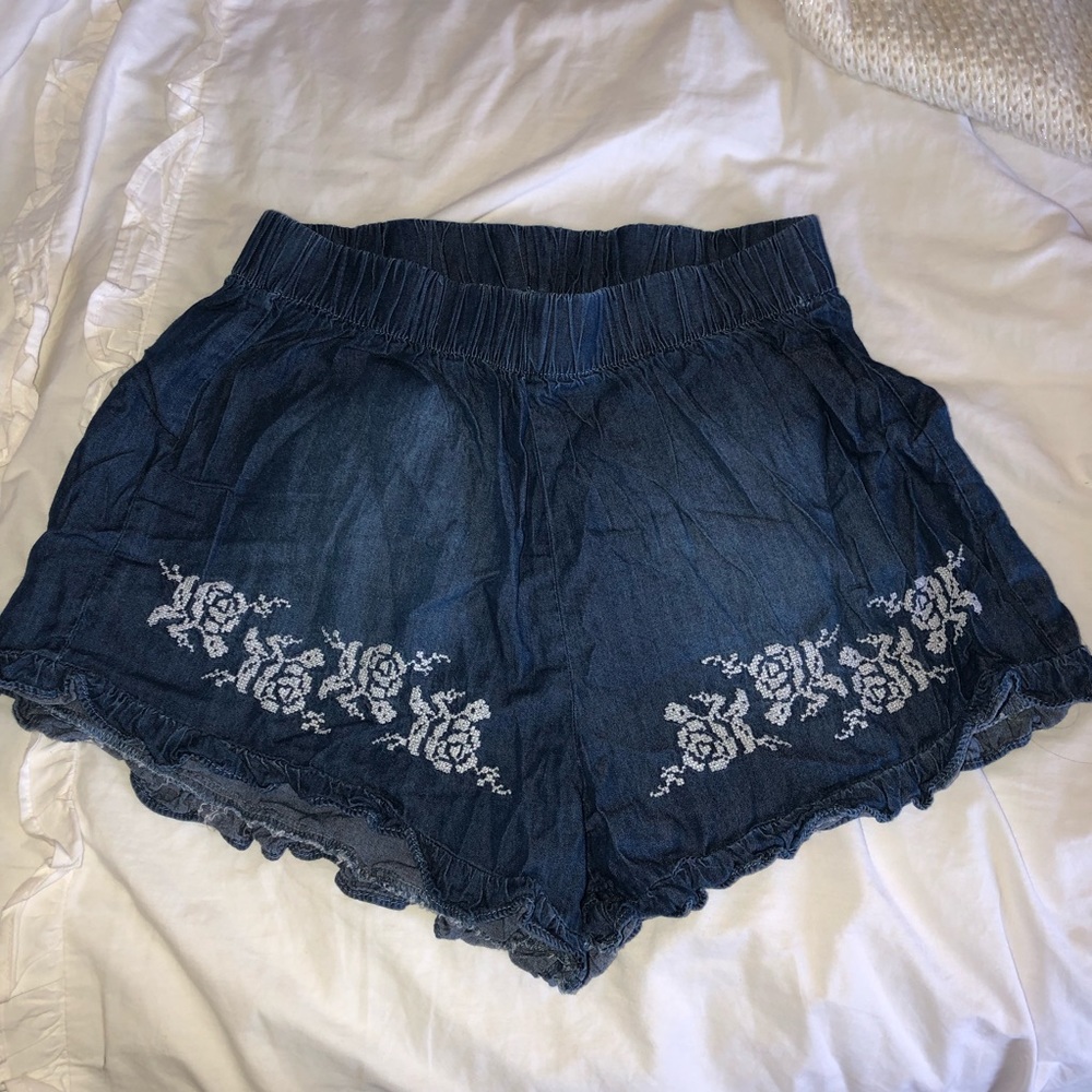 Flowy High rise shorts